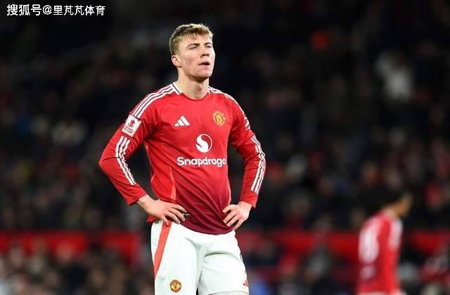 一日英超动向:阿森纳求购C罗队友被要价1亿,曼联卖不卖加纳乔?